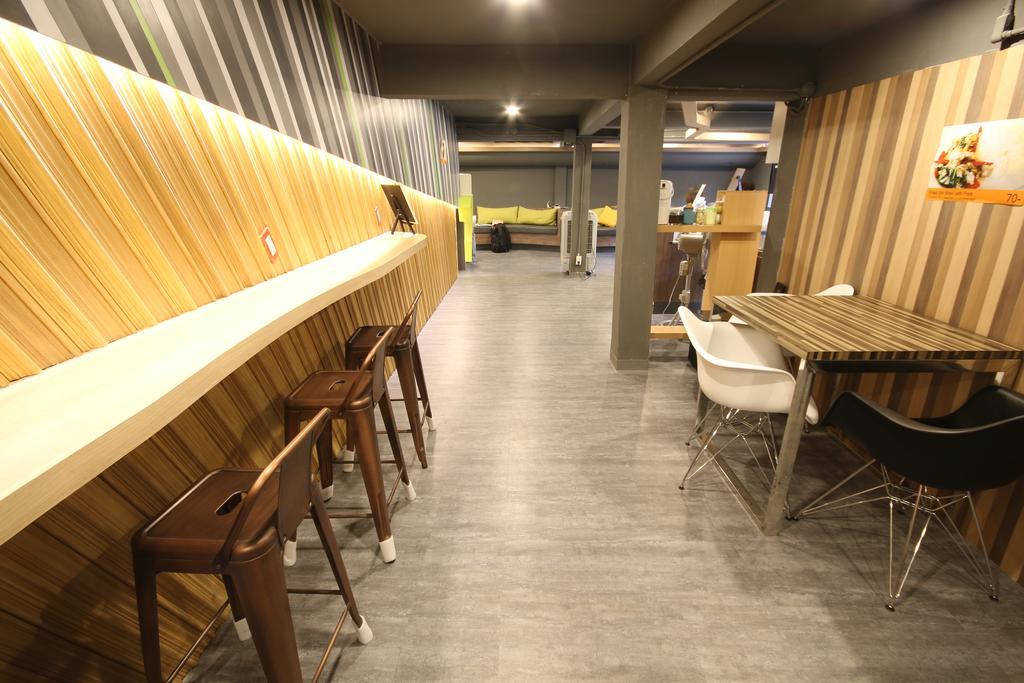 The Pillow Hostel Khaosan Bangkok Exterior foto