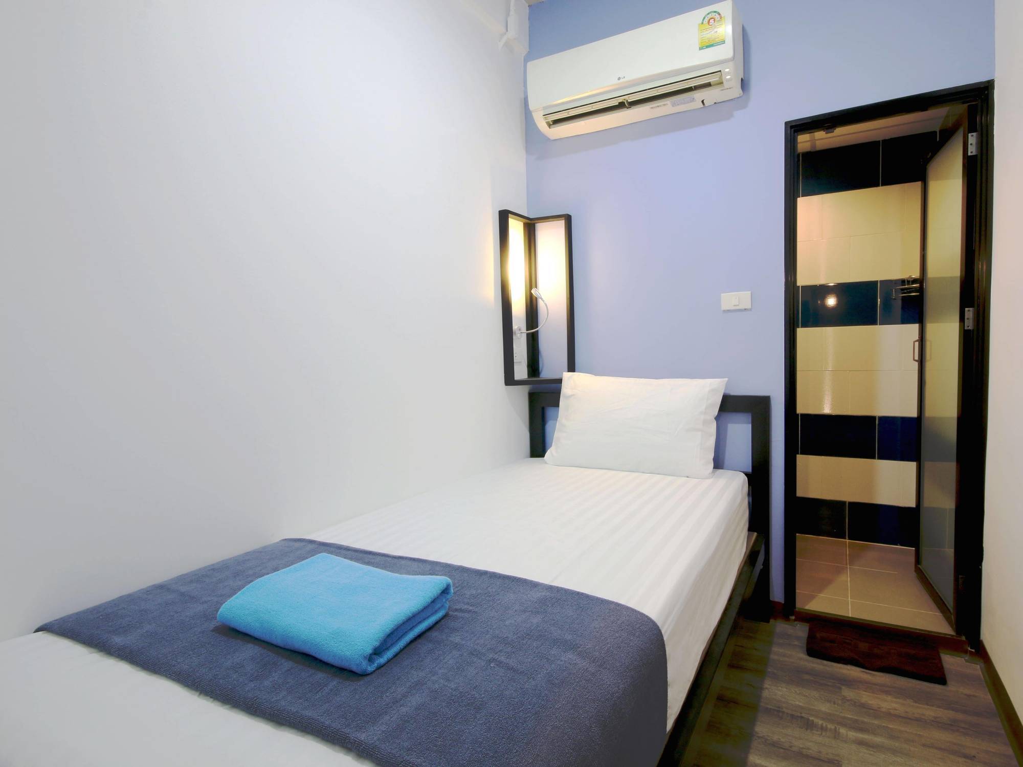 The Pillow Hostel Khaosan Bangkok Exterior foto